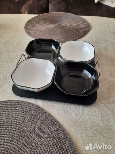 Менажница черно-белая стекло