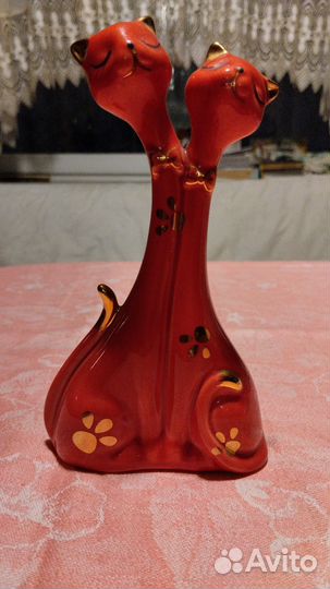 Фигурки кошек