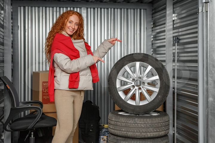 Аренда контейнера для хранения вещей из кладовки