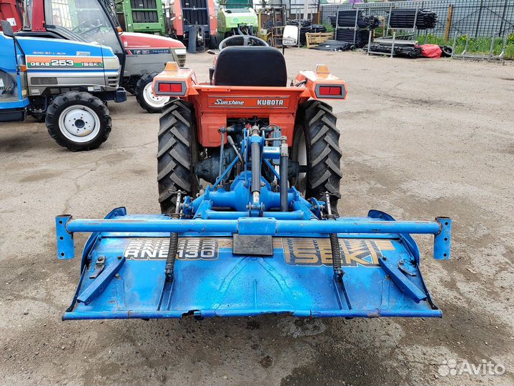 Мини-трактор Kubota L1-185, 2015