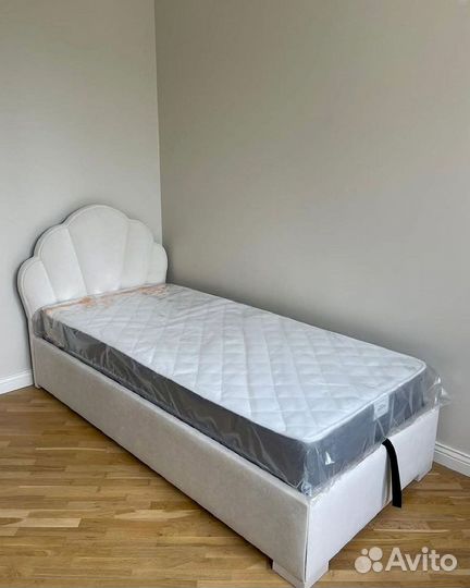 Кровати. Мягкая мебель с доставкой