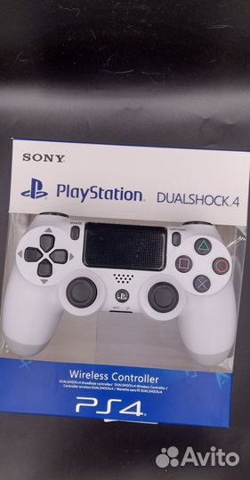 Джойстик Sony Playstation 4 белый