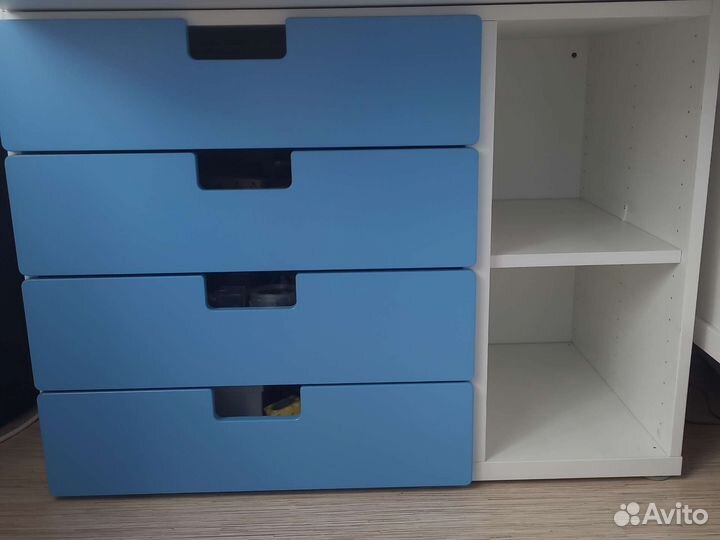 Детский стол IKEA (стува, пеленальный)