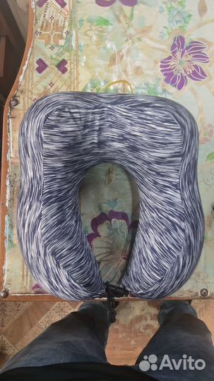 Подушка для шеи в авто