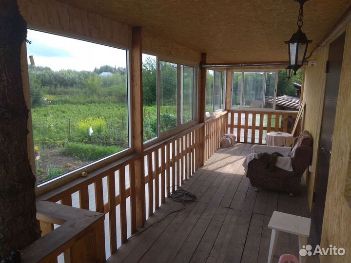 Бригада строителей ремонт кровли