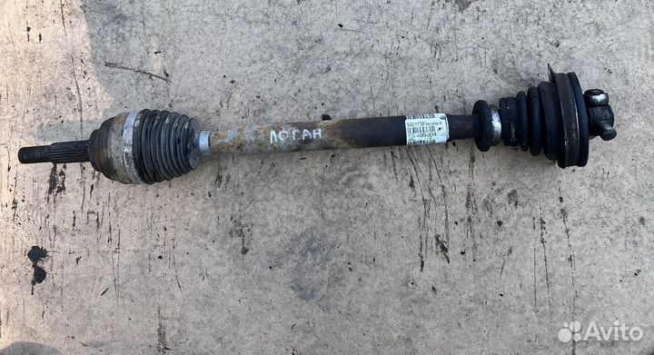 Привод передний левый Renault Logan