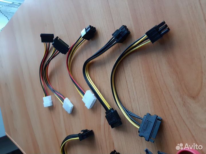 Переходники молекс сата для компьютера и видеокарт