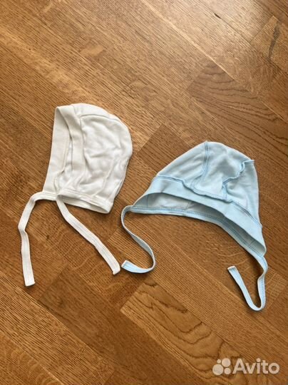 Комплект чепчиков 44