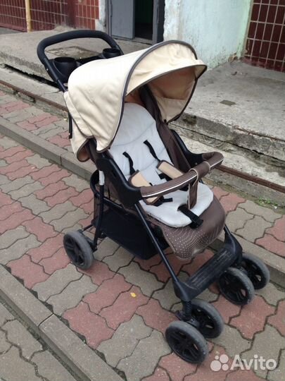 Коляска всесезонная