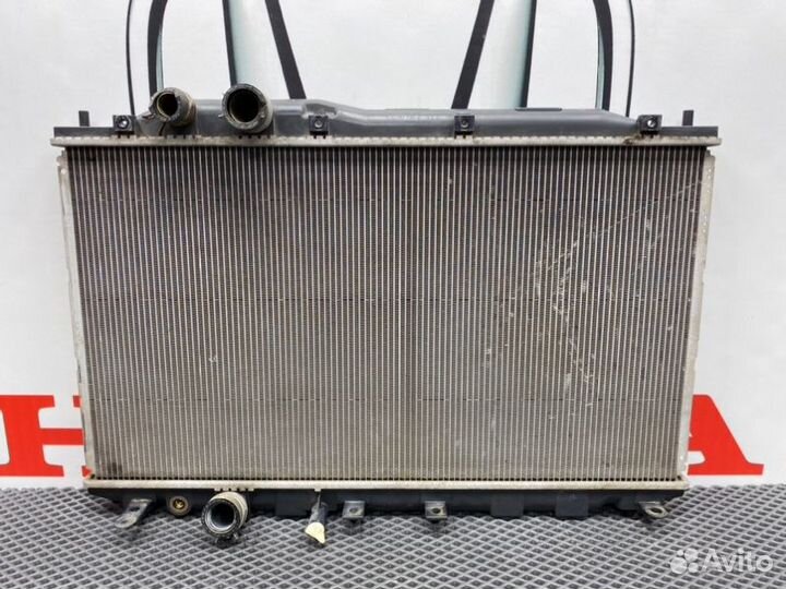Радиатор охлаждения двигателя Honda Civic FD(4Д)