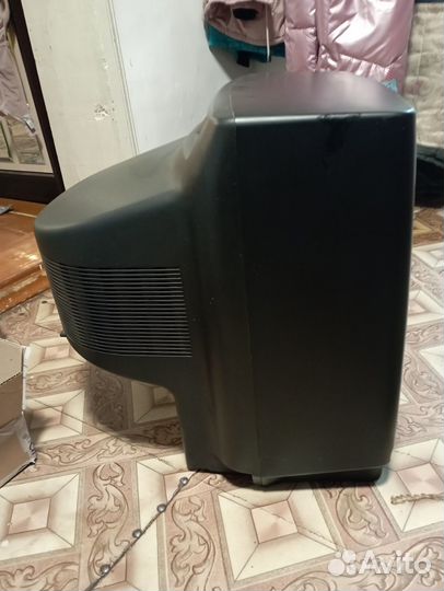 Продам телевизор