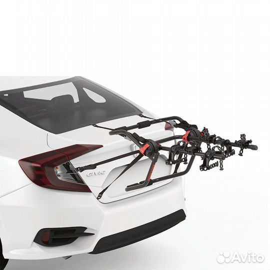 Велокрепление на заднюю дверь перевозки 3-х вело