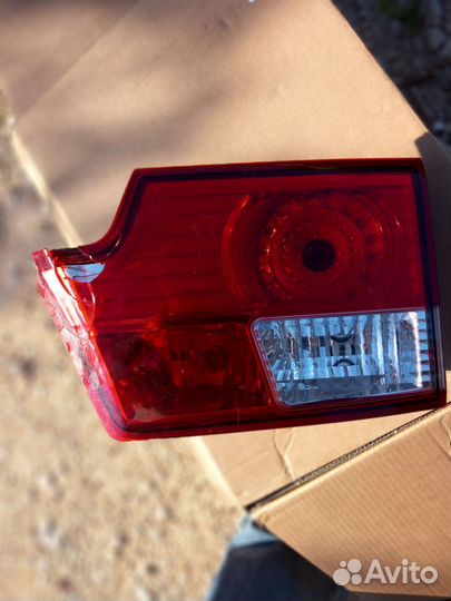 Задний фонарь на сан енг