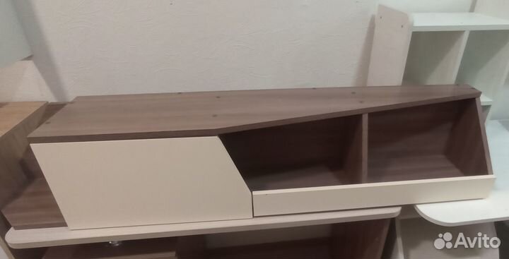 Полка книжная