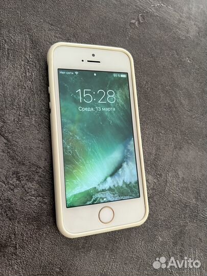 iPhone 5S, 16 ГБ
