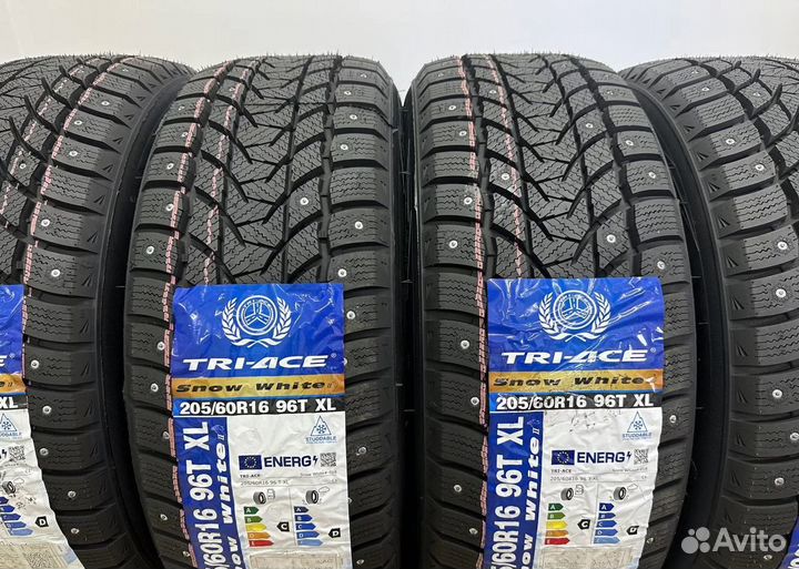 Tri Ace Snow White II 205/60 R16 41T
