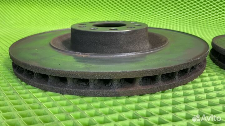 Тормозной диск передний Audi A8 D3 (4E) 2002-2010