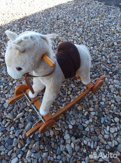 Качалка лошадь