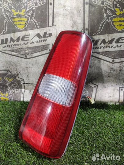 Стоп-сигнал задний правый Suzuki Jimny/Jimny