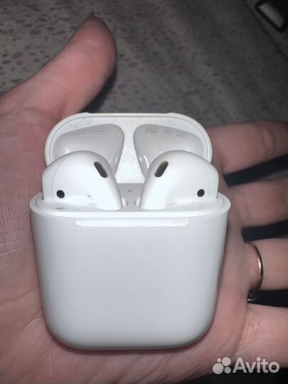 Airpods 2
