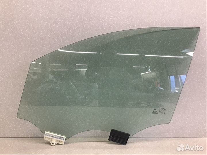 Стекло двери передней левой Hyundai Santa Fe (TM)