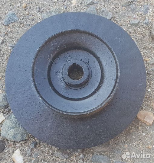 Шкив генератора Ваз 2101-2108 неразборный новый