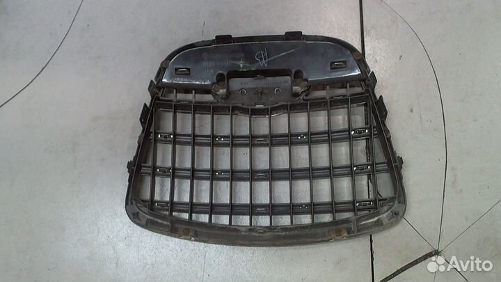 Решетка радиатора Subaru Tribeca (B9), 2006