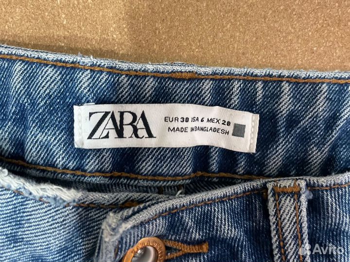 Джинсы zara 38, прямые