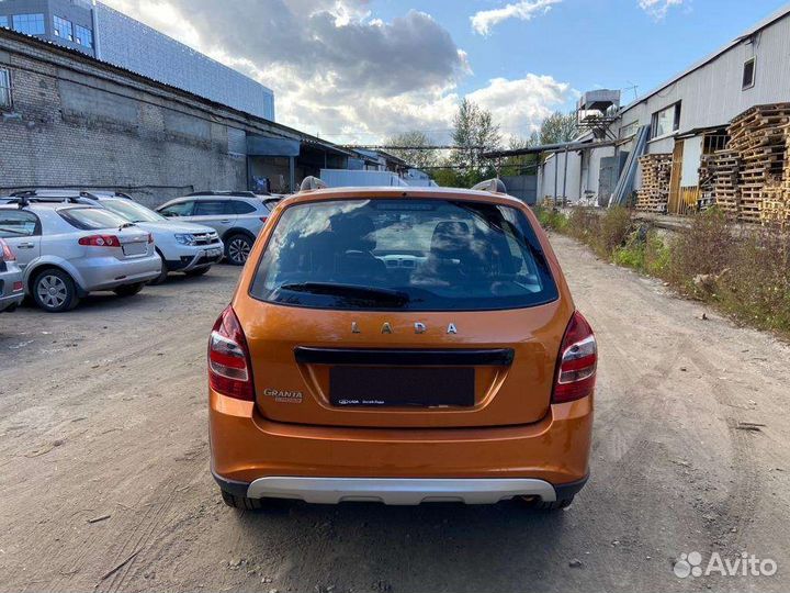 ВАЗ Granta Cross 1.6 AMT, 2021, битый, 6 200 км