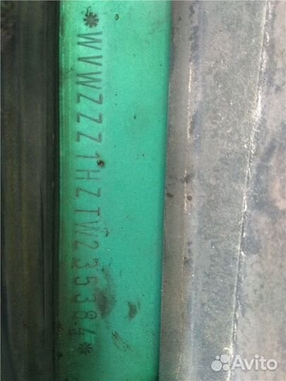 Разбор на запчасти Volkswagen Golf 3