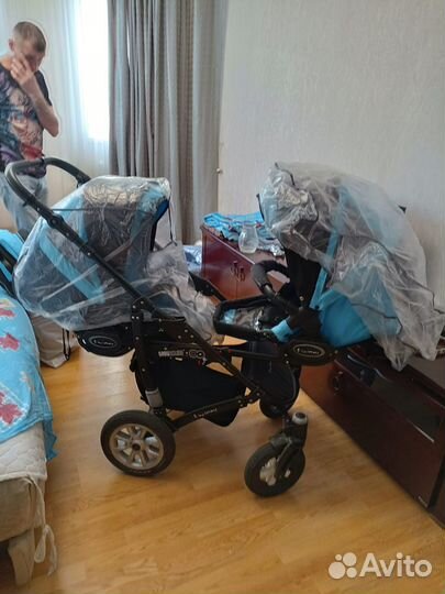 Коляска для двойни