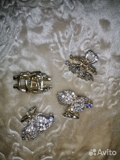 Набор заколок