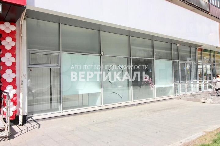 Сдам торговое помещение, 200 м²