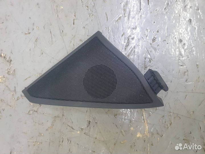 Пищалка левая правая Mercedes W212 E