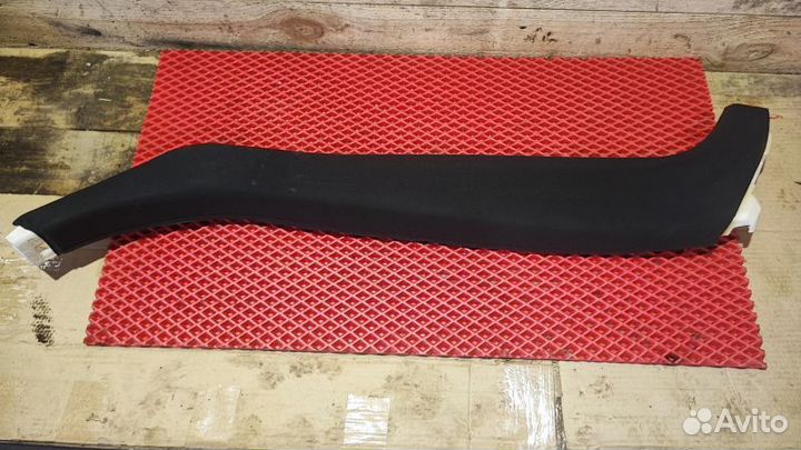 Обшивка салона Kia Quoris