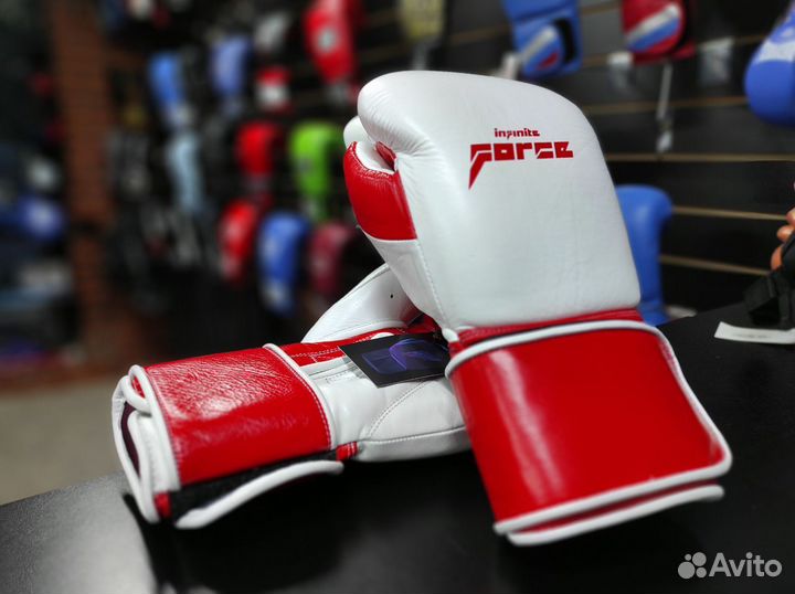 Боксерские перчатки Infinite Force Impulse