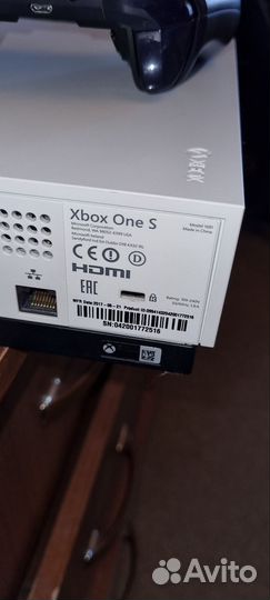 Xbox one s 1tb с играми