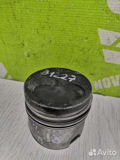 Поршень Фольксваген Пассат Б3