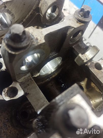 Б/У Головка блока цилиндров левая MB om.113#011