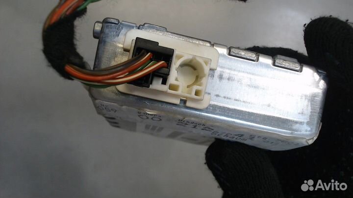 Камера переднего вида Mercedes E W212, 2011