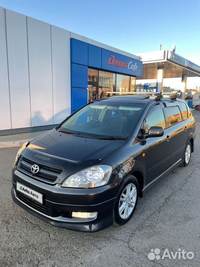 Toyota Ipsum 2.4 AT, 2003, 244 000 км