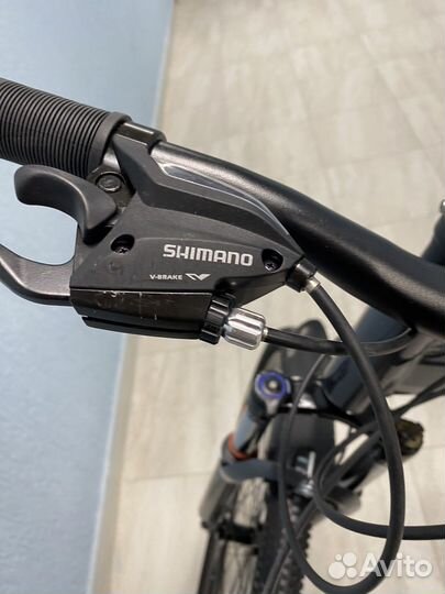Велосипед 29 колеса, shimano, алюминиевая рама