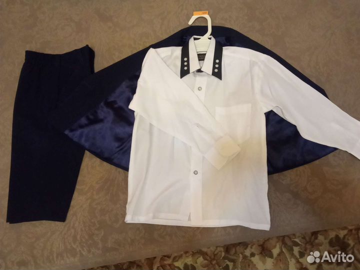 Детский костюм 104см