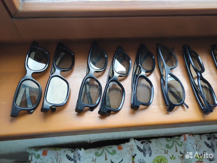 Очки для просмотра 3D кино