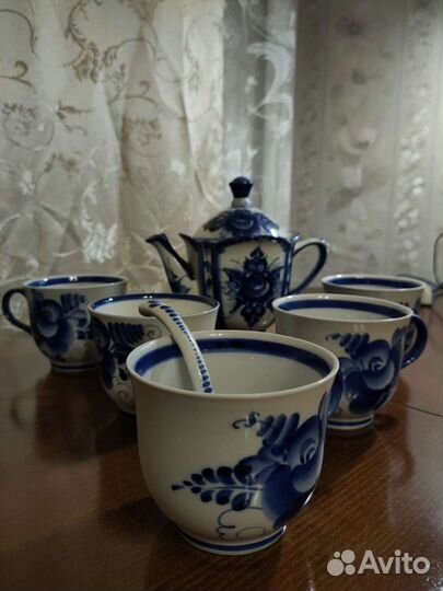 Сервиз чайный гжель