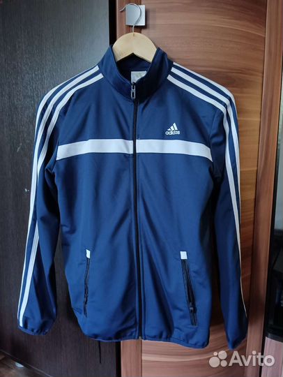 Спортивный костюм adidas