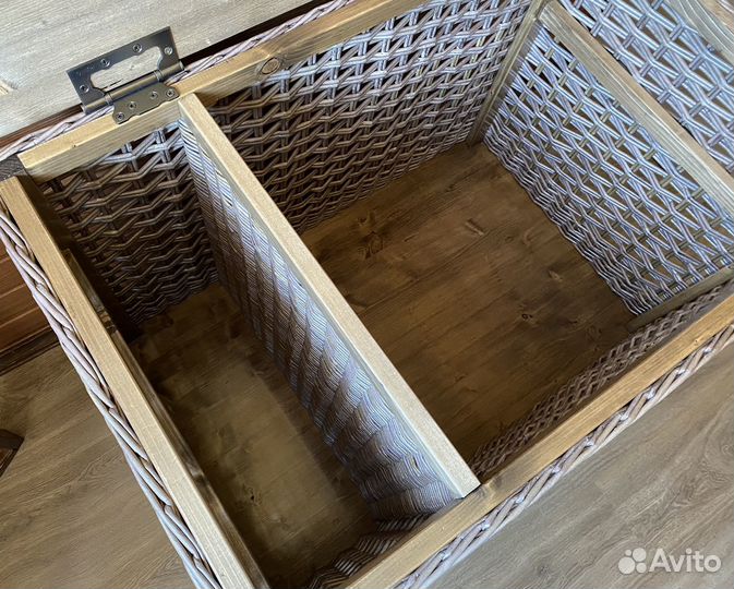 Сундук плетеный