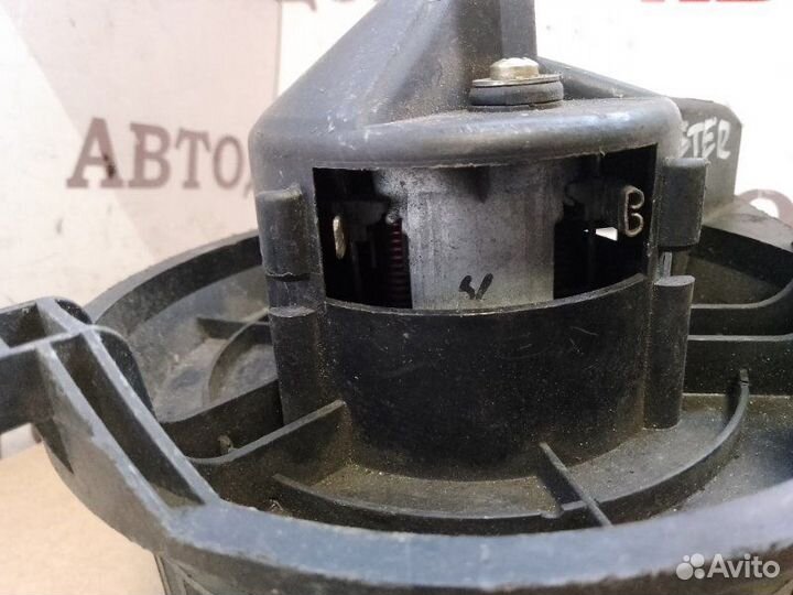 Моторчик печки Renault Master 2 1998