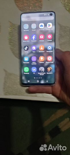 Samsung Galaxy S10, 8/128 ГБ