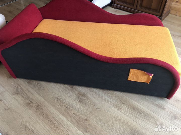 Детский диван кровать в виде машинки